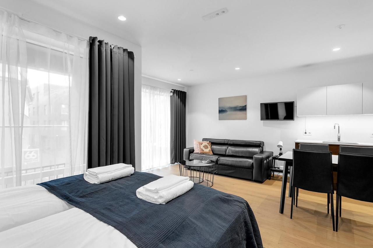 Modern Studio Apartment - Amazing Location Reykjavik Bagian luar foto